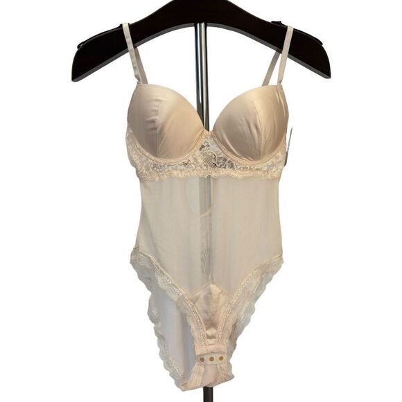 COSMOPOLITAN Lace Teddy in Pink Champagne Size Small NEW - Picture 2 of 16